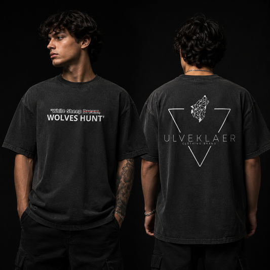 Black Oversized T-Shirt | 100% Cotton Wolves Hunt by Ulveklaer